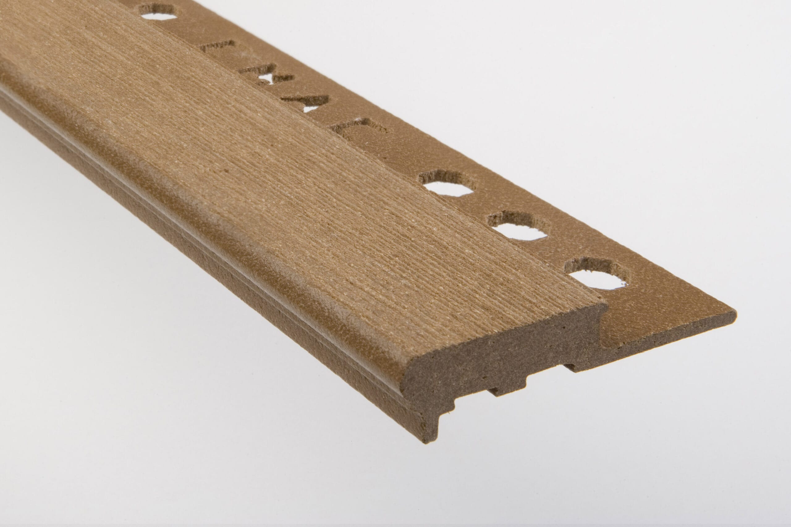 NOVOPELDAÑO MAXIKENYA CANELA-129 Emac