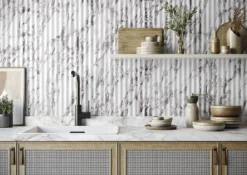FLUTED CALACATTA VIOLA 40x120 Porcelánico